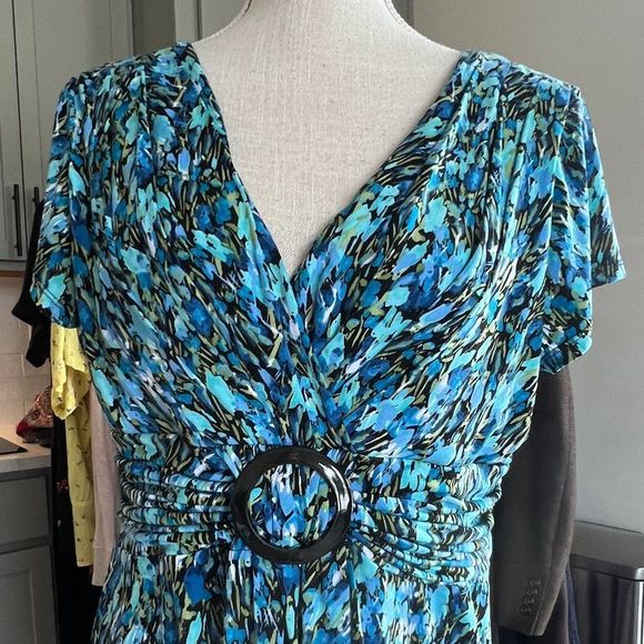 Studio I Classic Fit and Flare Dress in Blue Green Print Buckle at Waist… - Picture 4 of 9